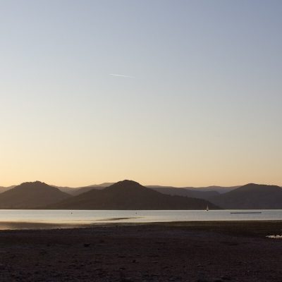 Petit pied et la vallée du Salagou