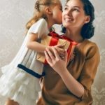 Les plus beaux cadeaux à offrir à une maman