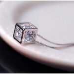 Pendentif Swarovski cube