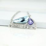 Le Premium® Briser Collier Papillon Cocoon fait avec SWAROVSKI ® ELEMENTS Aquamarine + Tanzanite avec Le Premium® boîte-cadeau originale