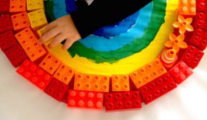 10 activités créatives pour les moins de 3 ans
