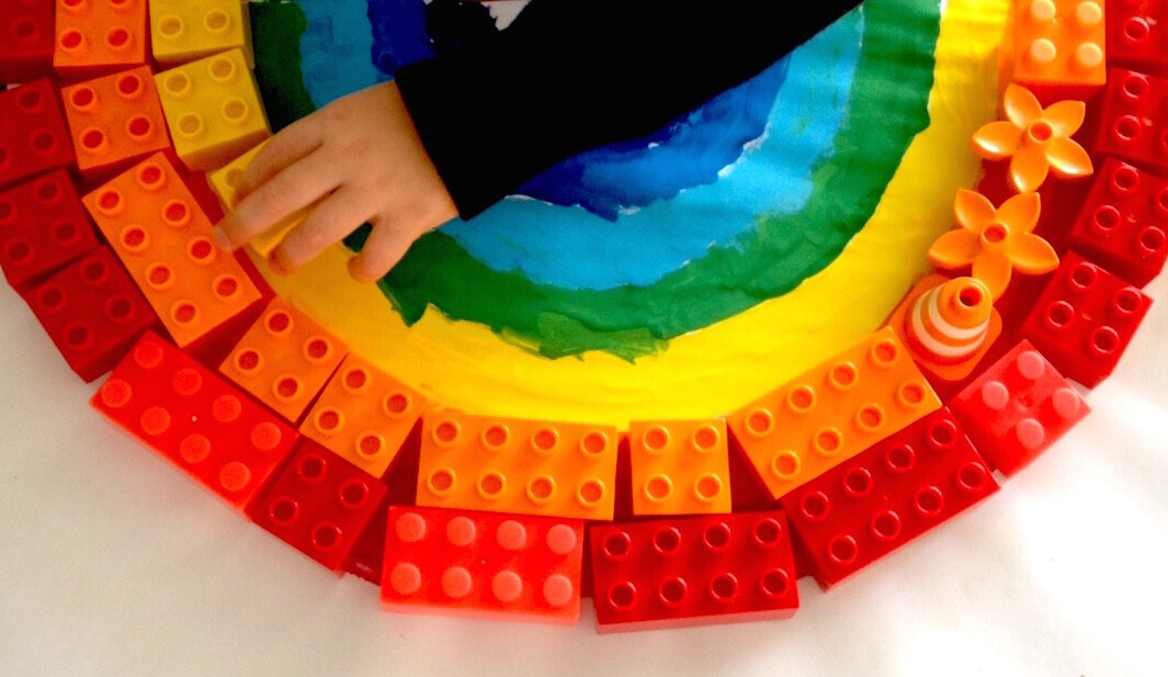 10 activités créatives pour les moins de 3 ans - Un jour un jeu