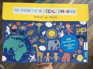 pochette de décalcomanies