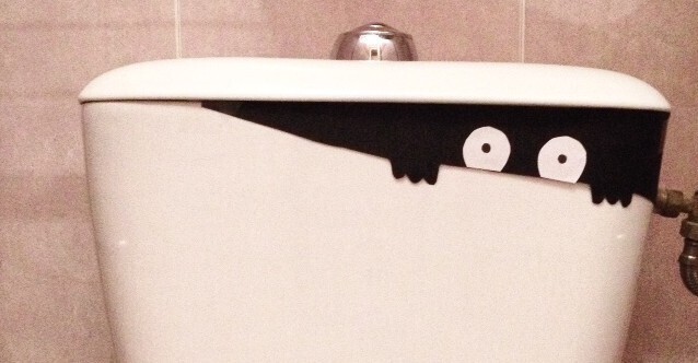 Monstre des toilettes