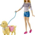Barbie Famille poupée Balade du Chien avec figurine articulée pouvant faire ses besoins, laisse et accessoires, jouet…