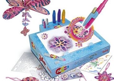 Blopens Super Centre Activités Animaux - 16 Pochoirs + 13 Feutres - Jeu Créatif Enfant 5 Ans