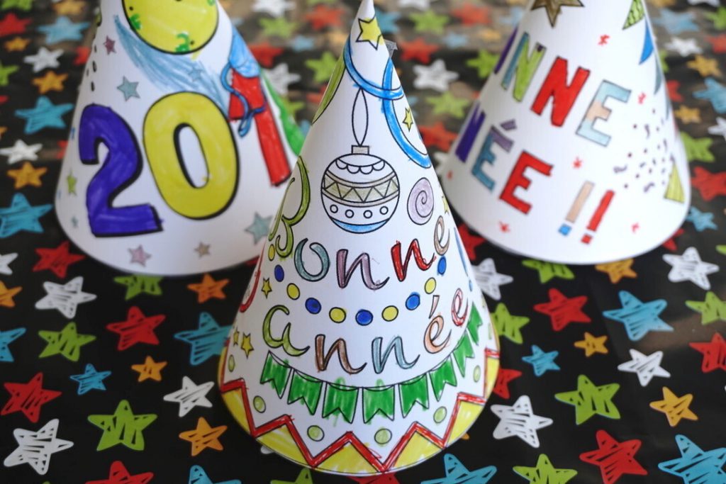 Chapeau à colorier pour la nouvelle année