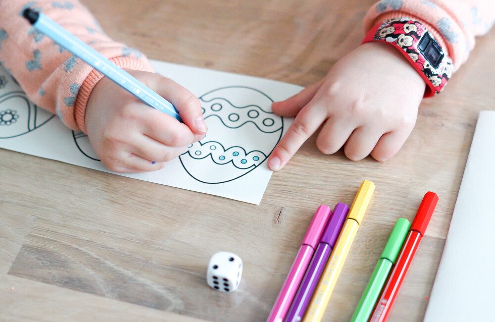 jeux de pâques diy, puzzle et jeux de dés