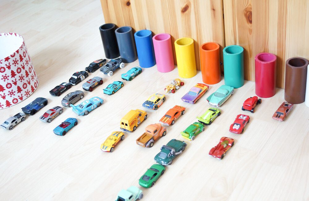 4 idées d'activités sur le tri des couleurs. Type montessori