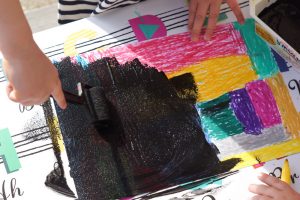 Réaliser ses propres cartes à gratter, c’est magique !