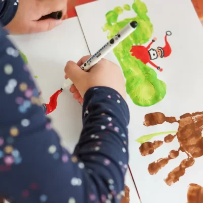 Noël : Le traineau du Père Noël avec ses empreintes