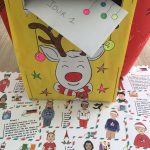 Cartes postales de l'Avent et boite aux lettres de Noël