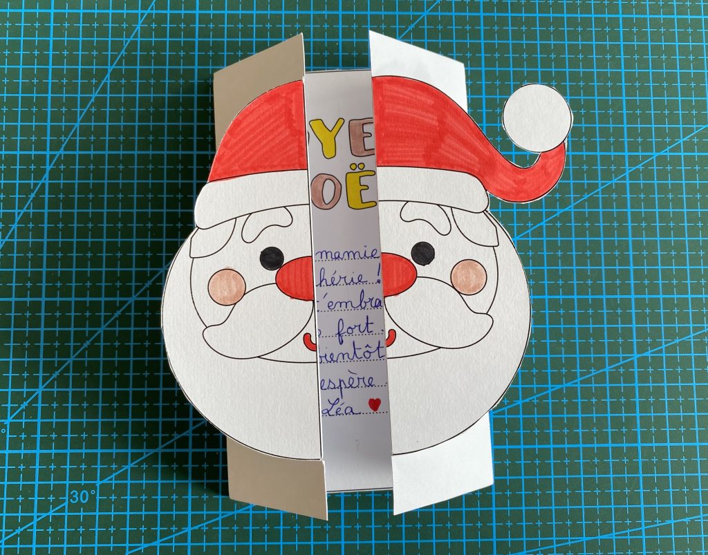 Coloriage de Noël : Un Art Simple pour des Cartes de Vœux Personnalisées
