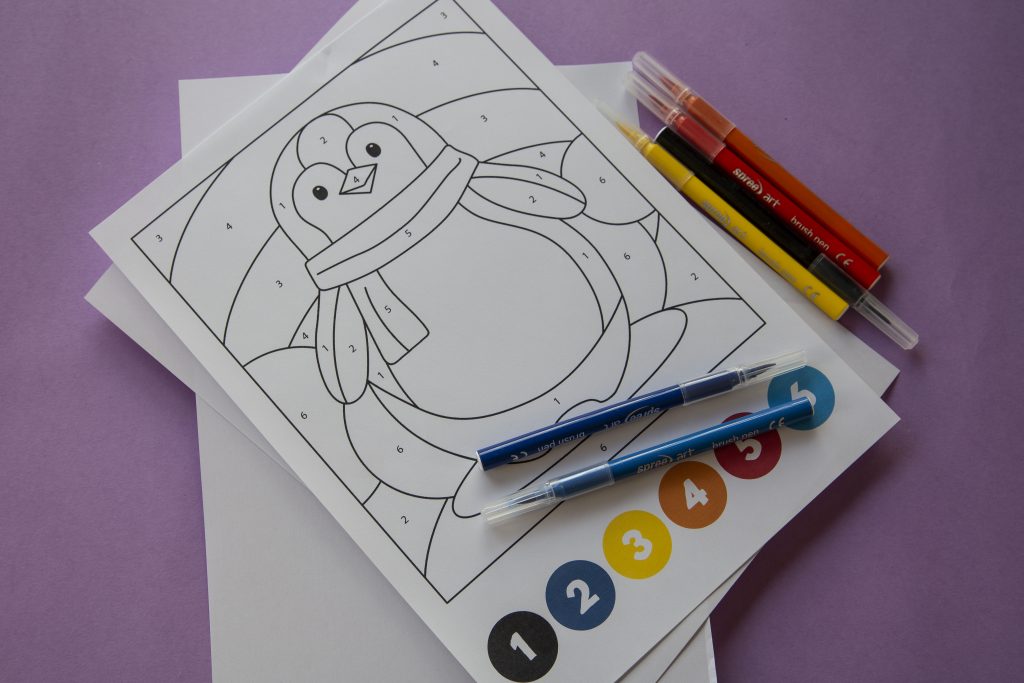 Mes coloriages magiques d&rsquo;hiver : les chiffres