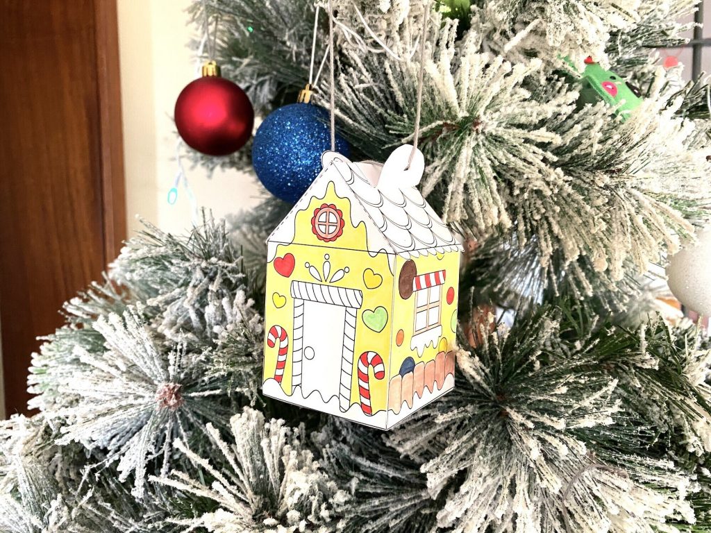 Maison En Carton à Colorier Pour Enfant - Décoration De Noël - Jouet éducatif, Jeu De Rôle - Taille Selon Modèle