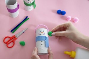 Activité manuelle : mes bonhommes de neige