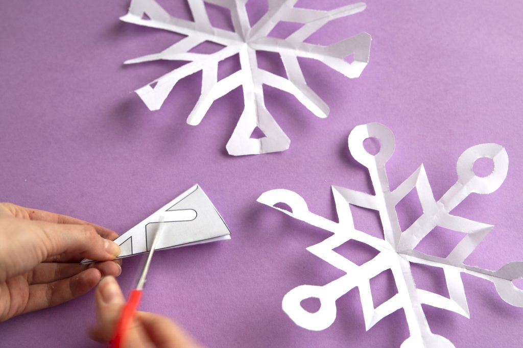 Flocons de neige à découper