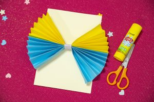 Une carte nœud-papillon pour le plus chic des papas !