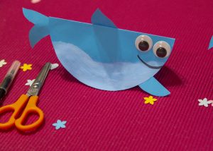 Bricolage de la mer : mes requins (pas très) malins !