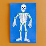 Mon squelette à faire danser - étape 4