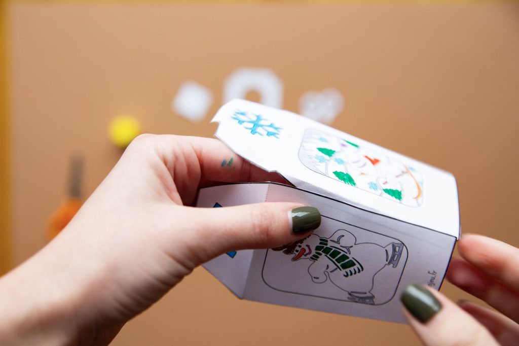 Ma jolie lanterne de Noël à fabriquer - étape 6