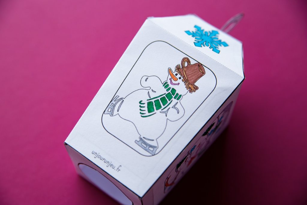 Ma jolie lanterne de Noël à fabriquer - terminée