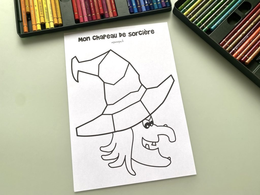 Mon chapeau de sorcière à compléter avec des graphismes - 1