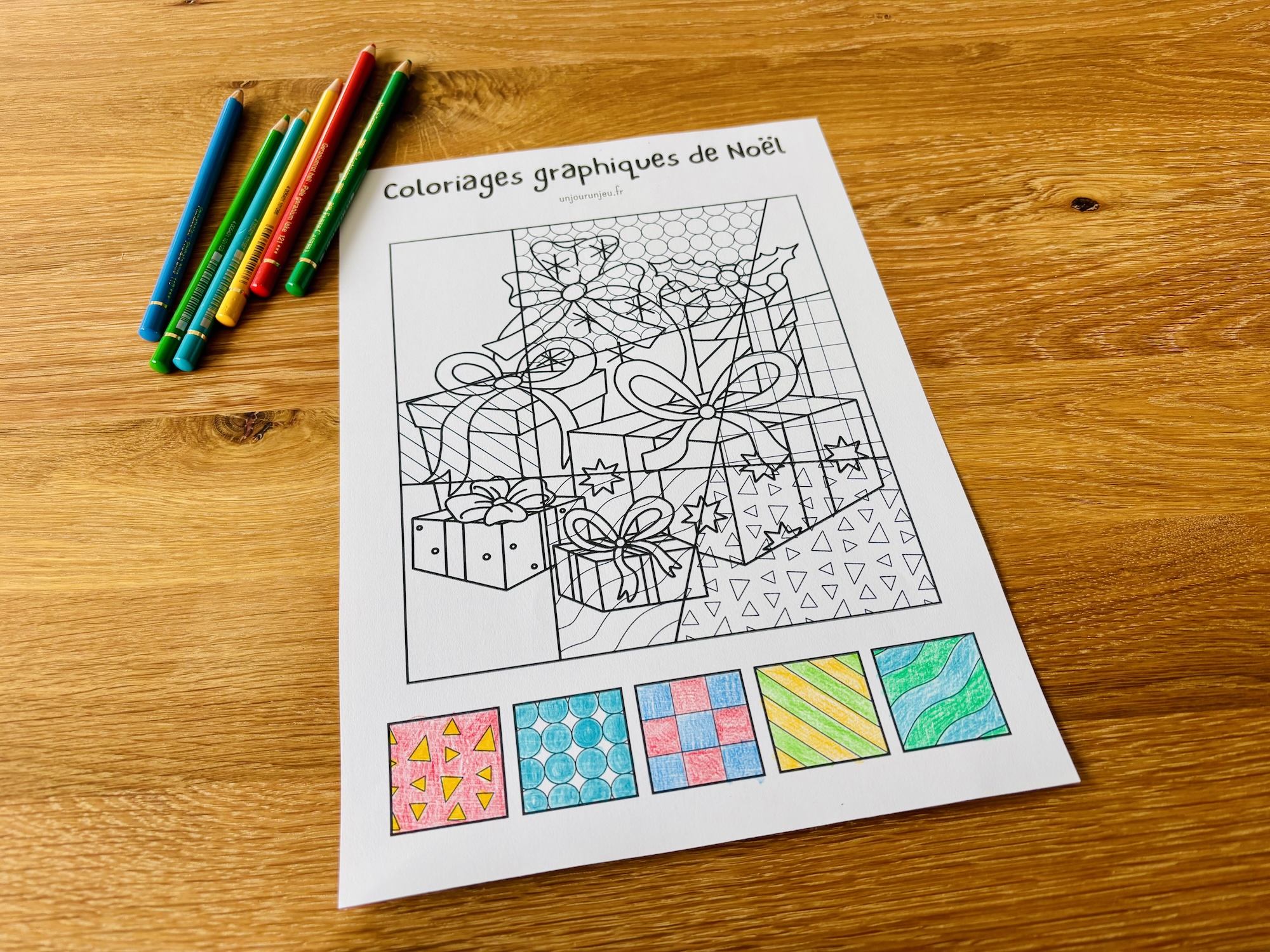 ColoriagesGraphiques-Noel-3 Coloriages graphiques de noël