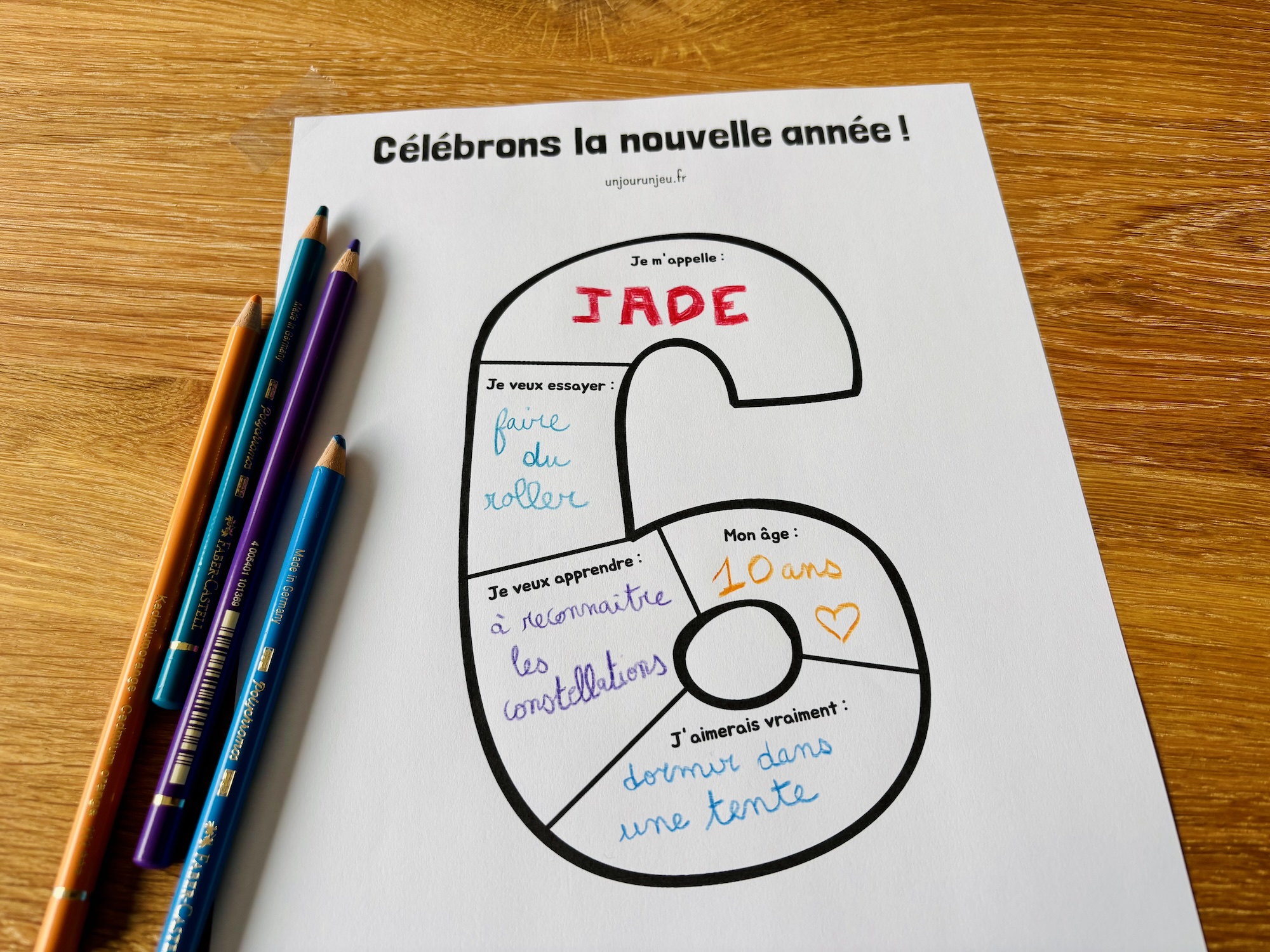 Coloriage-NouvelAn-3 Chiffre à compléter avec souhaits et vœux pour la nouvelle année