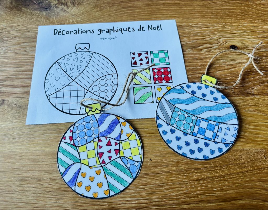 Décorations graphiques pour le sapin